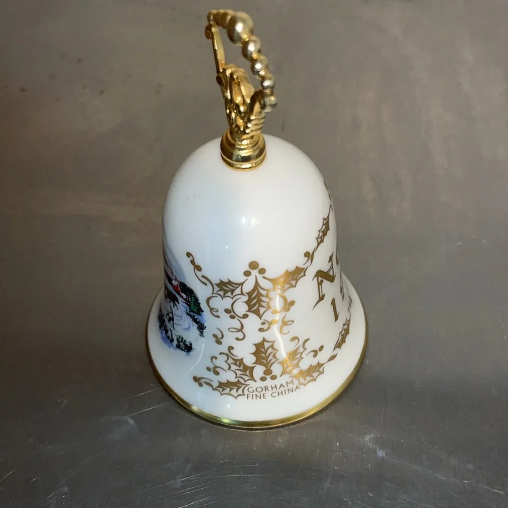 Gorham Fine China Courier and Ives Noel 1981 Porcelain Bell Christmas Gold Trim